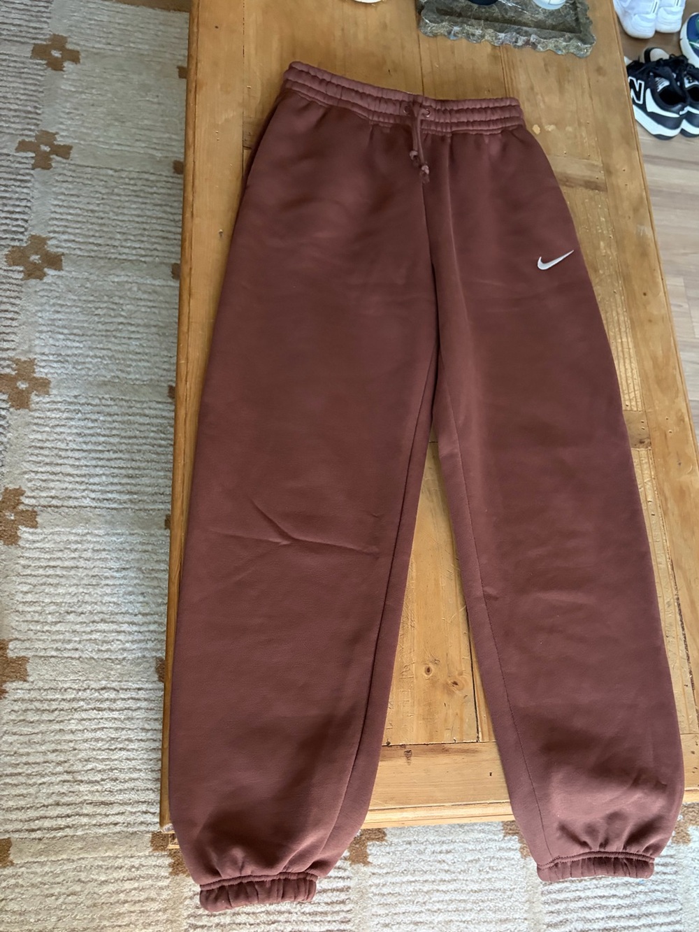 NEW pheonix fleece nike sweats